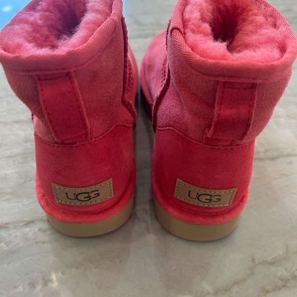 NEW Ugg Classic Mini II Boot Punch Pink 1016222 Women’s Size 6 Suede - Picture 3 of 9